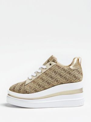 sneaker guess outlet