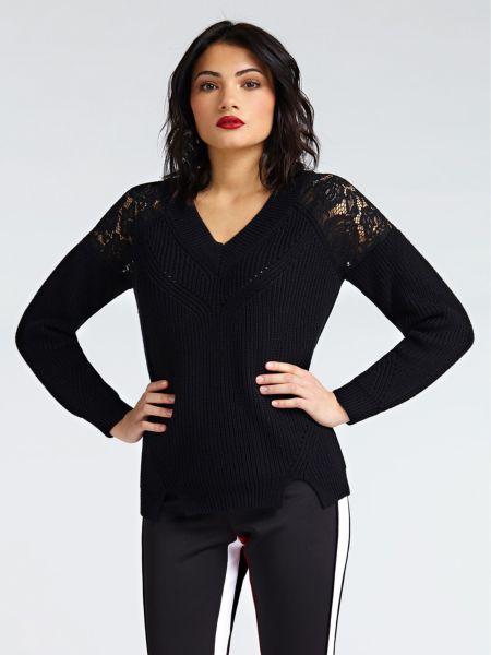 Pull Motif Dentelle