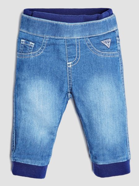 Guess Jeans In Denim Logo Achterkant guess kopen in de aanbieding